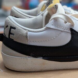 Men's Nike Blazer Low '77 Jumbo sneakers